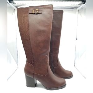 NWOB Soda Brown FAUX Leather & Stacked Heel Knee High Boots - Size 9
